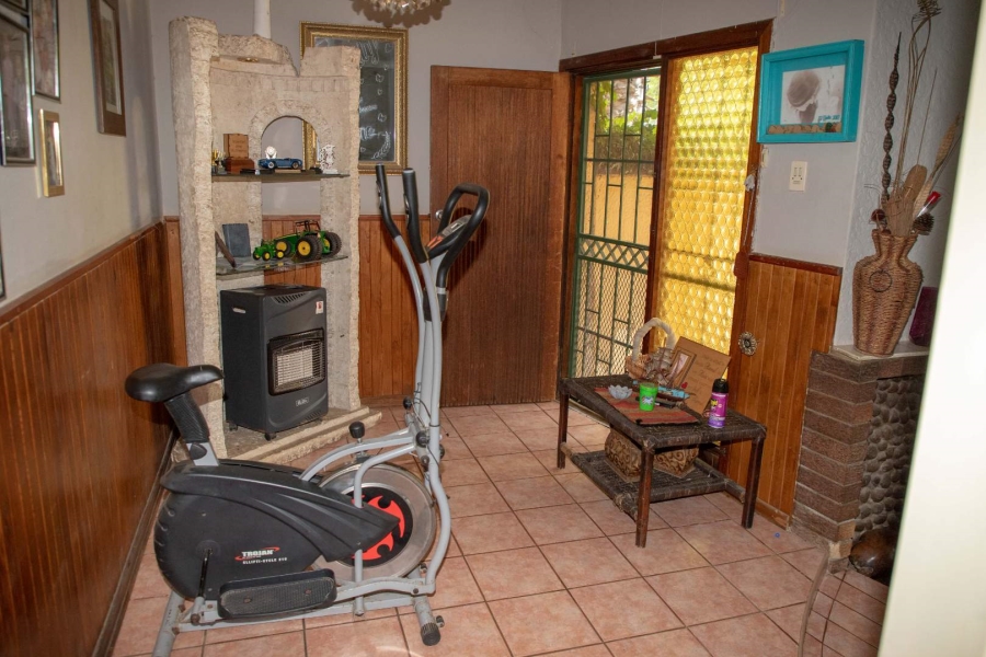 4 Bedroom Property for Sale in Heilbron Free State